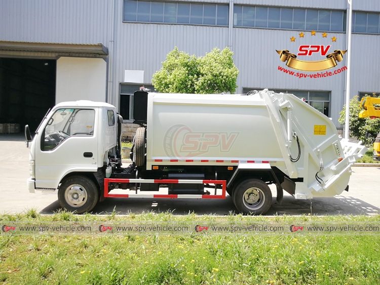 Compactor Garbage Truck ISUZU - LS Compactor Garbage Truck ISUZU - LS